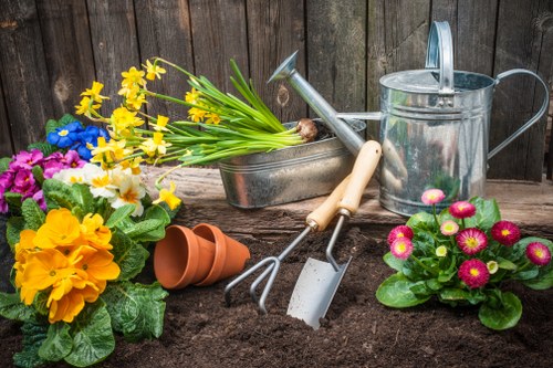 Garden waste sorting and recycling in Holborn