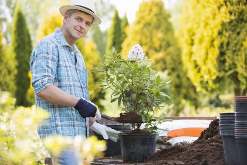 Resolving a gardening service issue with a fair process